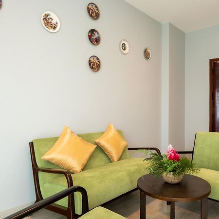 Phumontra Resort Nakhon Nayok Bilik gambar